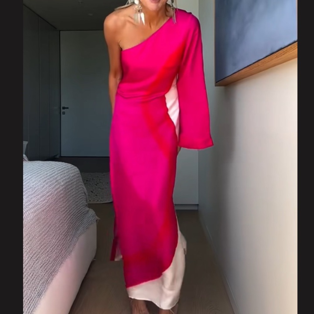 One-Shoulder Fuchsia and White one shoulder maxi dress - Picture 5 of 12